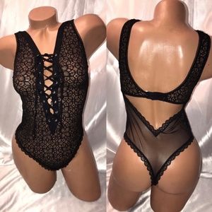 Victoria’s Secret Dream Angels Sexy Lace Up Floral Crochet Sheer Bodysuit Small